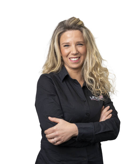 Receptionist Simona Diella